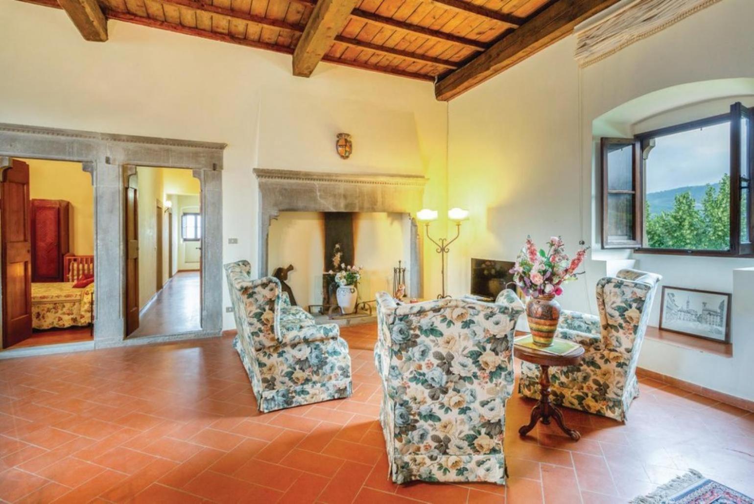 Villa Il Castello Ortignano Raggiolo Bagian luar foto